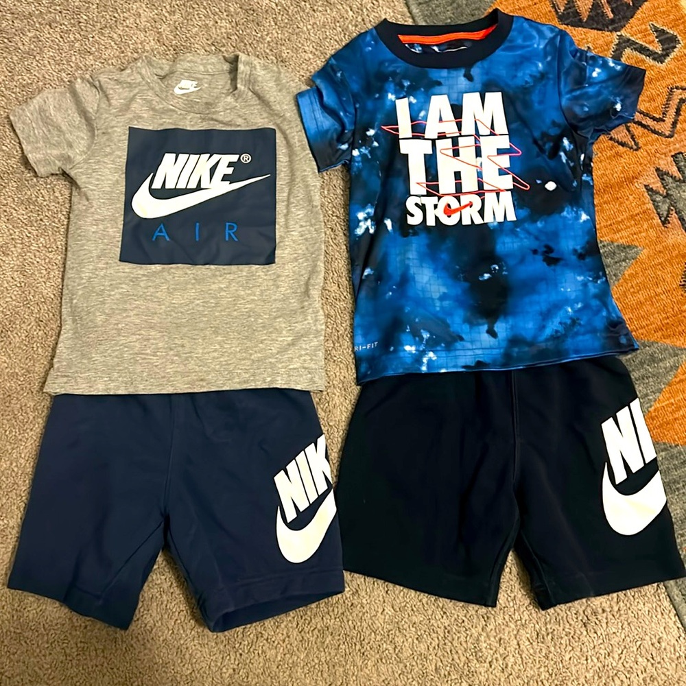 Boys Nike set